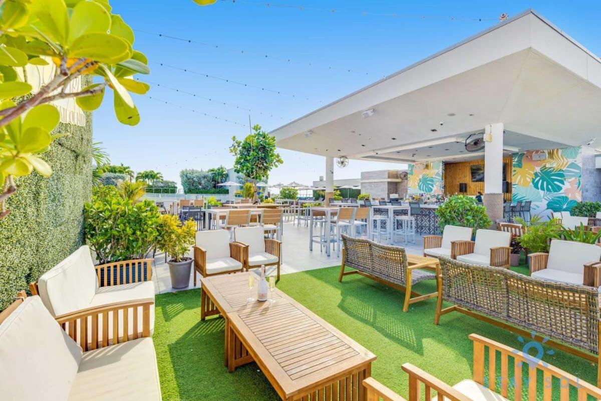 Rooftop Pool & Hot Tub - Gym - Hollywood Beach Экстерьер фото